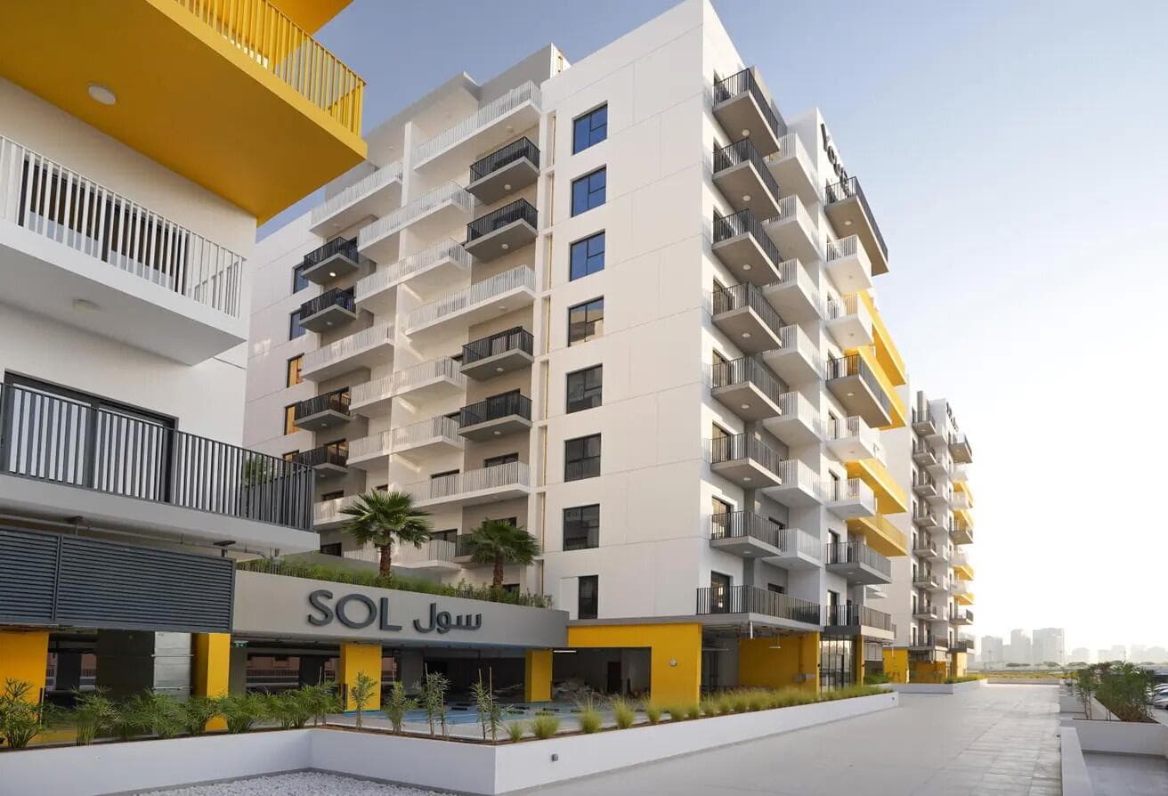 Sun Point Dubai - Image 1